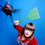 По-английски муха называется “леталкой”. А откуда взялось русское слово “муха”?